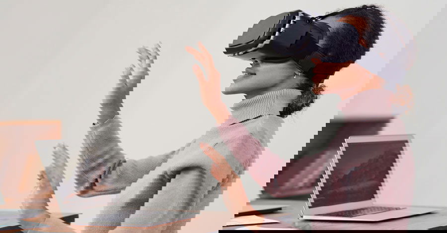 Virtual Reality im B2B-Vertrieb Virtual Reality im B2B-Vertrieb